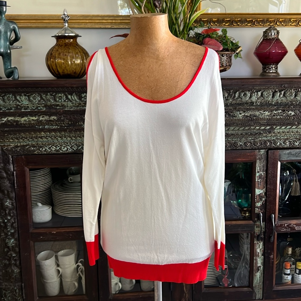 Hotel Particulier Cold Shoulder Blouse